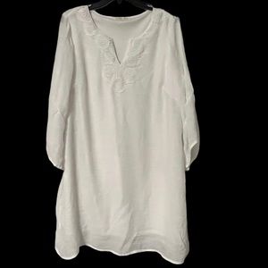 ❌❌SOLD❌❌Indigo Rose Flowy White Dress